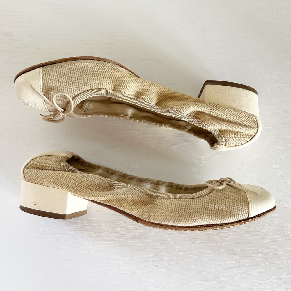 Chanel Low Block Heel Pumps Beige Fabric CC Cap Toe Bow EU 36.5C US 6.5 - Picture 5 of 14